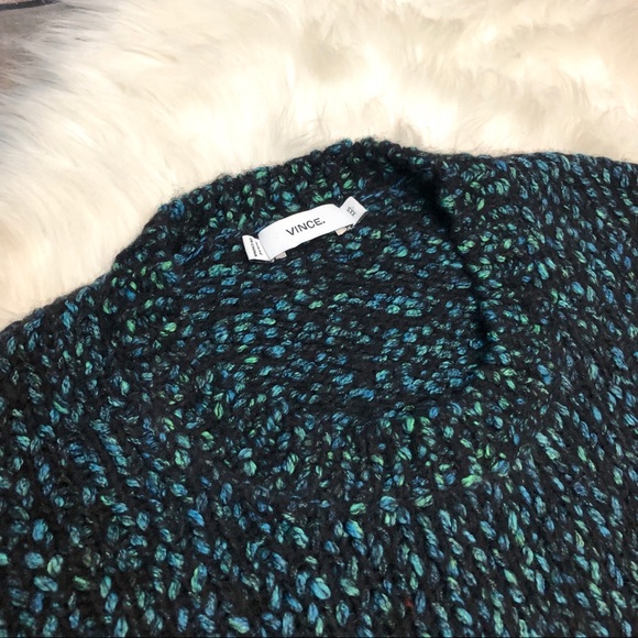 VINCE. Oversized Crewneck Pullover Sweater - Picture 4 of 5